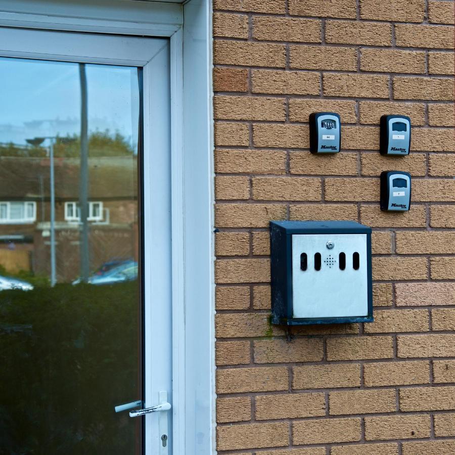 Liverpool City Stays - Economy Room - Close To Airport Ee1 Экстерьер фото