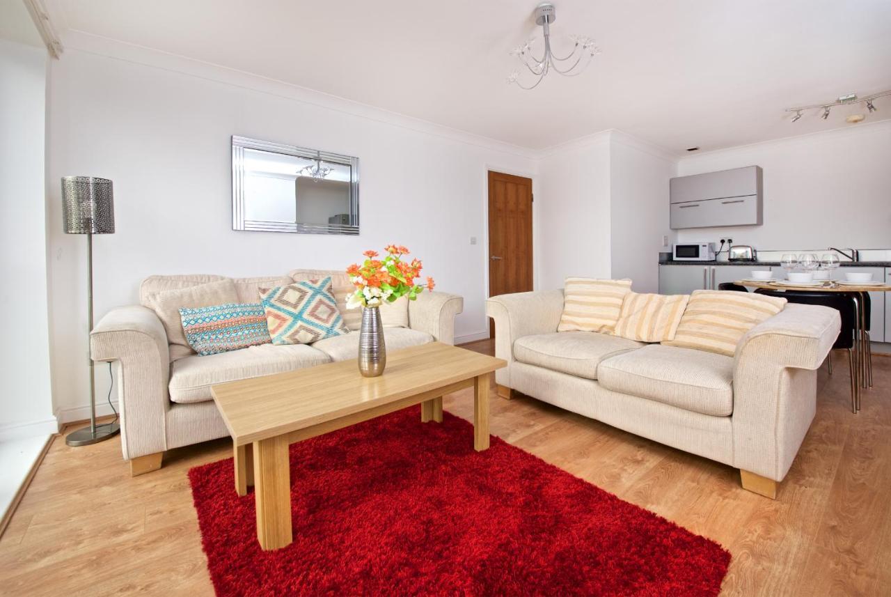 Liverpool City Stays - Economy Room - Close To Airport Ee1 Экстерьер фото